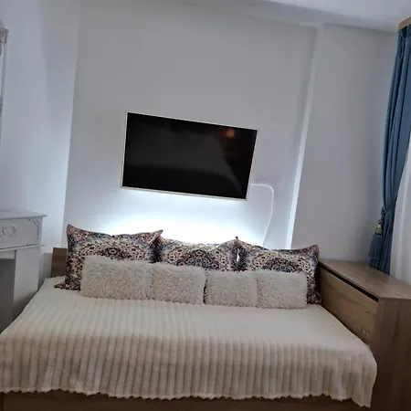 Appartement 15 *